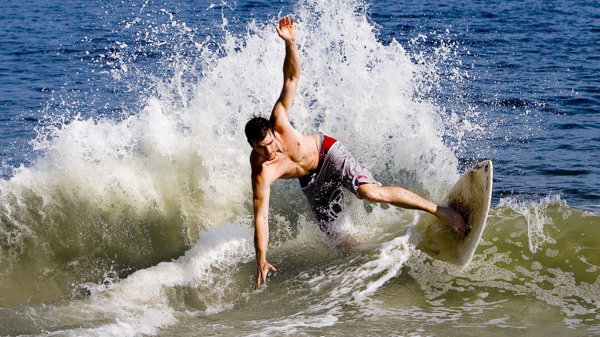 比赛垃圾时间是否应有管理机制，比赛前垃圾话